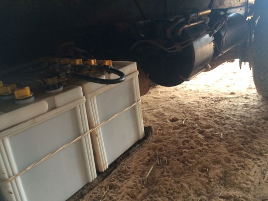 ขายหกล้อ 115 NPR เครื่อง 4BD1 หน้า-หลังFยาง8.25 พ.เวอร์ คัชชีไม่ผุไม่ดามรับประกัน พร้อมใช้ เอกสารพร้อมโอน ภาษีไม่ขาด