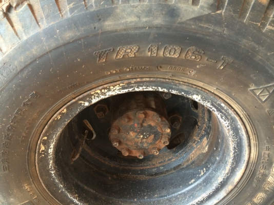 ขายหกล้อ 115 NPR เครื่อง 4BD1 หน้า-หลังFยาง8.25 พ.เวอร์ คัชชีไม่ผุไม่ดามรับประกัน พร้อมใช้ เอกสารพร้อมโอน ภาษีไม่ขาด