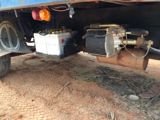 ขายหกล้อ 115 NPR เครื่อง 4BD1 หน้า-หลังFยาง8.25 พ.เวอร์ คัชชีไม่ผุไม่ดามรับประกัน พร้อมใช้ เอกสารพร้อมโอน ภาษีไม่ขาด