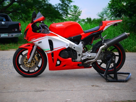 ขาย Nc30 พร้อมทะเบียนแท้ แฟริ่ง cbr1000 08 ฟิตเครื่องใหม่แล้วเรียบร้อย ท่อสูตร
