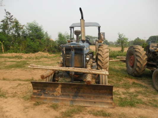 ขายฟอร์ด6000 ราคาถูกพร้อมใบมีดพร้อมผานพรวน