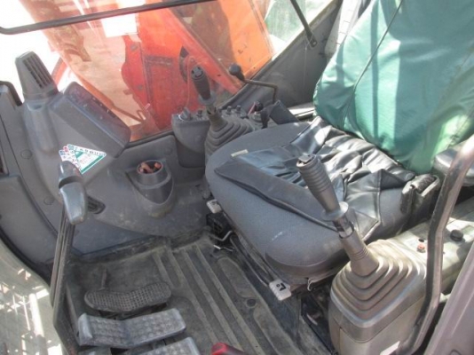 รถขุด HITACHI ZX135US