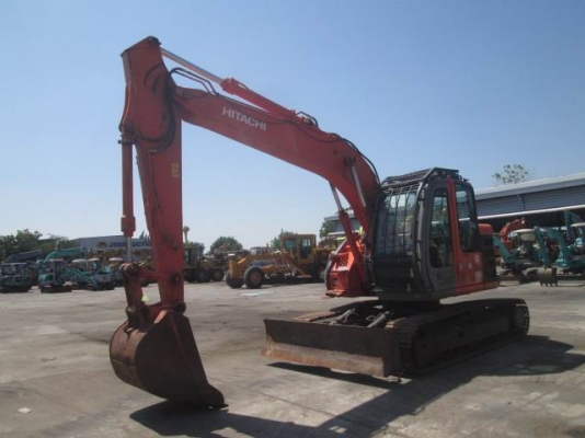 รถขุด HITACHI ZX135US
