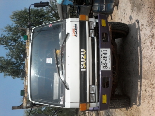 สิบล้อดั๊ม  175  แรง  เครื่องดี  สองเพลา พวงมาลัยเพาเวอร์เบรคทิฟฟี่เกียรคุนเลอร์ ช่วงล่างใหญ่