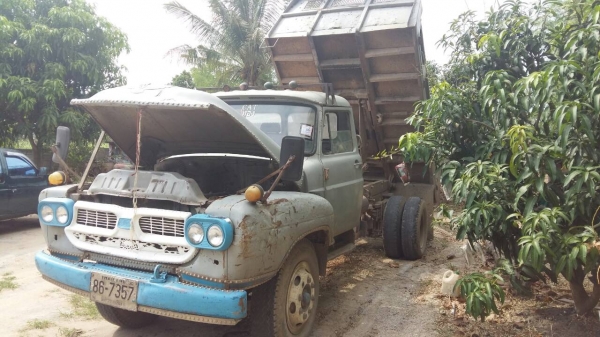 หกล้อหัวยาว ดั้ม isuzu เครื่อง 6BD 160 แรง ช่วงล่าง isuzu 200 เอกสารครบ ภาษีเต็ม