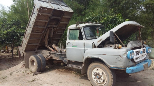 หกล้อหัวยาว ดั้ม isuzu เครื่อง 6BD 160 แรง ช่วงล่าง isuzu 200 เอกสารครบ ภาษีเต็ม