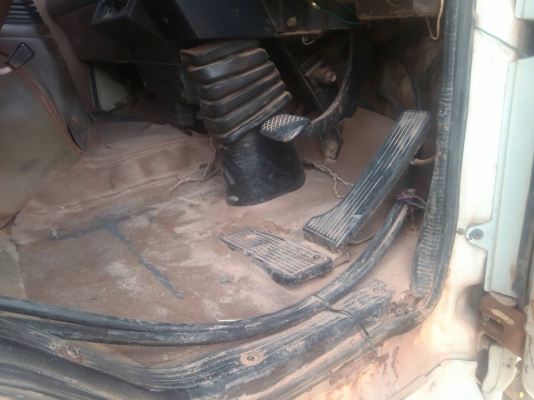 6ล้อดั้มพ์ FTR 165แรงม้า ห้างแท้ รถสภาพสวย พร้อมใช้งาน คัทซีสวย เครื่องดี เจ้าของดูแลดี เล่มพร้อม.. 087-2976734 095-0403929