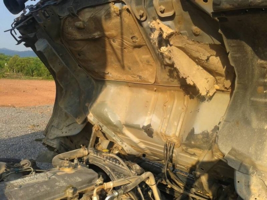 6ล้อดั้มพ์ NPR 120 วางเครื่อง130แรงม้า เครื่องดี คัทซีสวย แอร์ พาวเวอร์ ราคาต่อรองได่ เล่มพร้อม 087-2976734 095-0403929