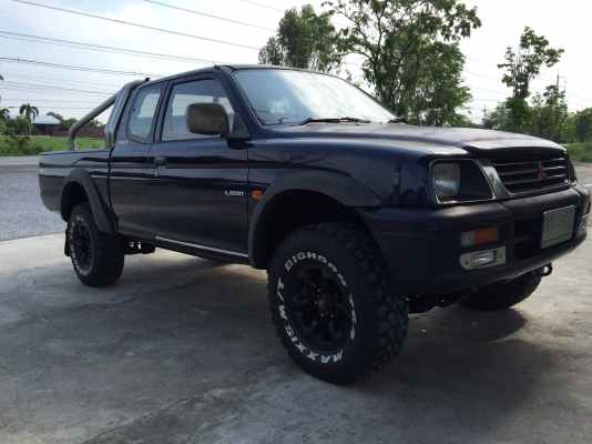 ขาย MITSUBISHI MEGA CAB 4WD 2,800 cc.