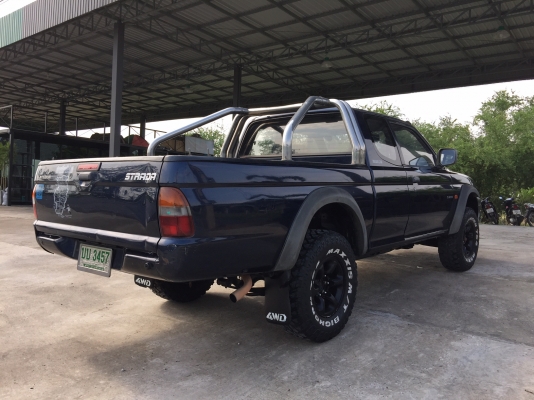 ขาย MITSUBISHI MEGA CAB 4WD 2,800 cc.