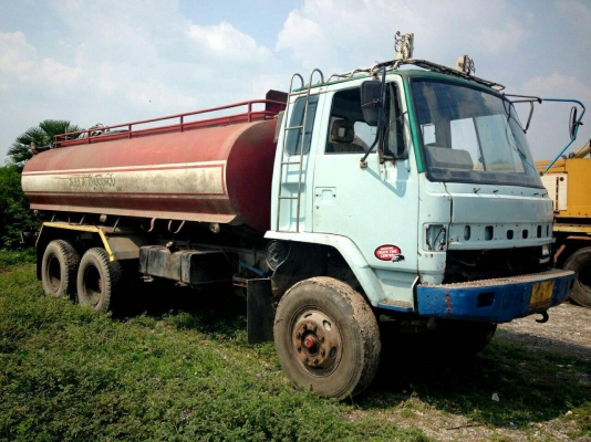 10ล้อบรรทุกน้ำ2เพลา200แรงISUZUจัมโบ้..คัสซี3421306..เครื่อง6SD1-600061..รถสภาพดีเล่มพร้อม..