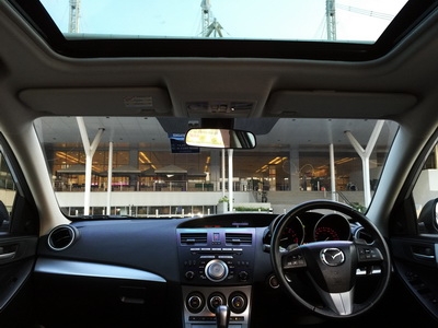 MAZDA3 ปี2011 รุ่นท็อปสุด2.0R SPORTสีบรอนซ์เงิน เกียร์ออโต้ sunroofวิ่งน้อยสุดๆ MAZDA3 ปี2011 รุ่นท็อปสุด2.0R SPORTสีบรอนซ์เงิน เกียร์ออโต้ sunroofวิ่งน้อยสุดๆ