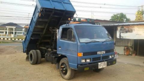 6ล้อดั้มพ์ ISUZU 115แรงม้า แอร์ พาวเวอร์ เฟืองท้ายF คัทซีสวย เครื่องดี เล่มพร้อม... 087-2976734 095-0403929