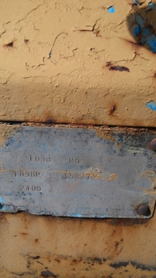 รถแทรกตีนตะขาบ Inter TD9B รถแทรกตีนตะขาบ Inter TD9B