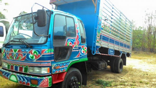 ฝากขาย 6 ล้อ  ดั้มเกษตร