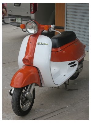 ป๊อบน่ารักๆ Honda Giorno 3คัน ป๊อบน่ารักๆ Honda Giorno 3คัน