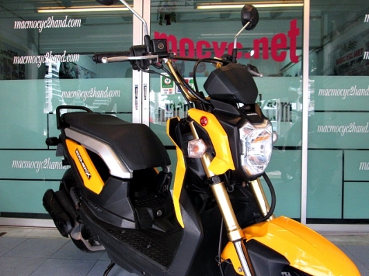 ZOOMER สีเหลือง รถเดือน กุมภาพันธ์ ปี 2556 ไมล์ 4 พันโล เครื่องเดิมๆสภาพดี โปรโมชั่น ฟรีโอน แถม 4 รายการ 35900