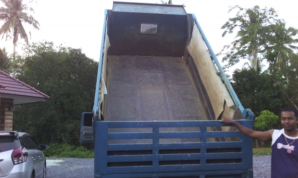 ขายNPR 115 HP ดั๊ม มีสโลว์ท้ายเกียร์