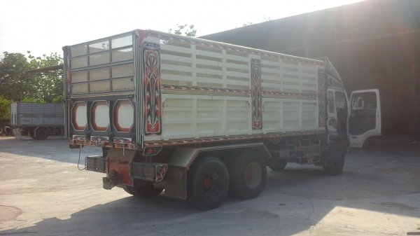 ขายด่วนรถสิบล้อดั้มเกษตรHINOMAGAเครือง260แรงม้าปี47