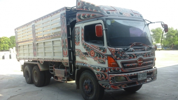 ขายด่วนรถสิบล้อดั้มเกษตรHINOMAGAเครือง260แรงม้าปี47