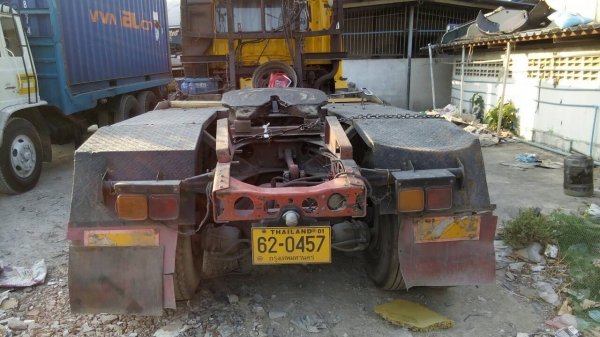 ขายหัวลาก พร้อมหางก้างปลายาว10เมตร ขายหัวลาก พร้อมหางก้างปลายาว10เมตร