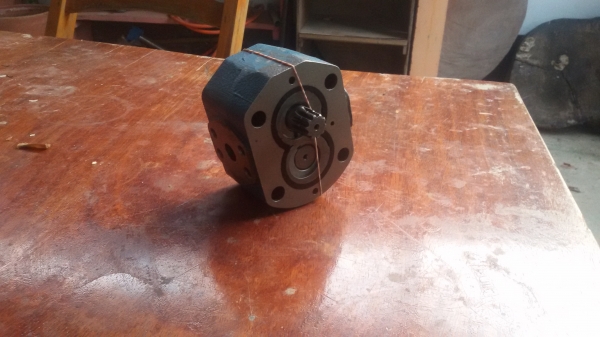 ตูดปั้มpc30-7e ตูดปั้มpc30-7e