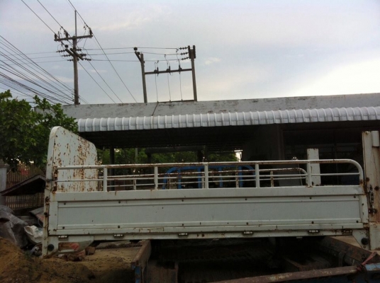 ขายกระบะรถบรรทุก 4 ล้อ เก่านอก