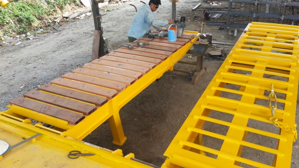 สั่งสร้างได้ครับหางโรเบส...โรเบท......2เพลา.....3เพลา...4เพลา......5เพลา..6เพลา