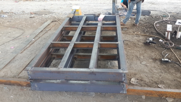 สั่งสร้างได้ครับหางโรเบส...โรเบท......2เพลา.....3เพลา...4เพลา......5เพลา..6เพลา