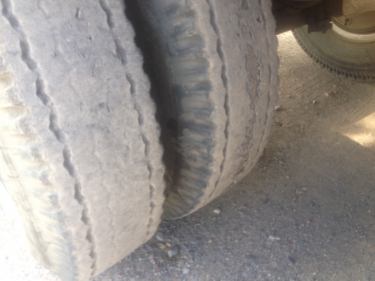 ขายหางพ่วง RCK พื้นเรียบ 3 เพลา.  ปี 46   สนใจติดต่อ  081 - 6079515