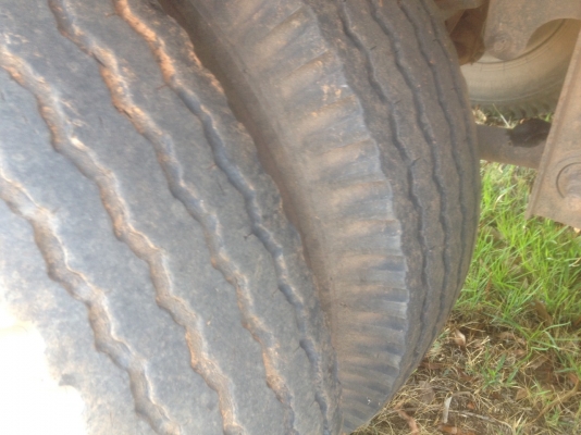 รถอีซูซุ 10 ล้อดั้ม FXZ 360 แรงม้า ปี 54. ( ขายแม่ , ลูก. )    สนใจติดต่อ   081 - 6079515