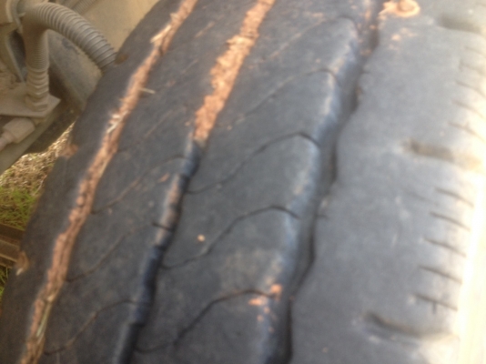 รถอีซูซุ 10 ล้อดั้ม FXZ 360 แรงม้า ปี 54. ( ขายแม่ , ลูก. )    สนใจติดต่อ   081 - 6079515