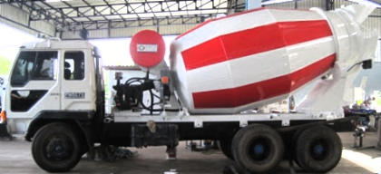 ขายรถโม่ 7 คิว สภาพดีทุกคัน Nissan UD CW30 โทร 0894735885