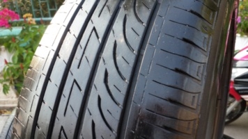 ขายยาง205/55/16 ยาง BRIDGESTONE TURANZA GR 90 ปี 13 (1คู่) ขายยาง205/55/16 ยาง BRIDGESTONE TURANZA GR 90 ปี 13 (1คู่)