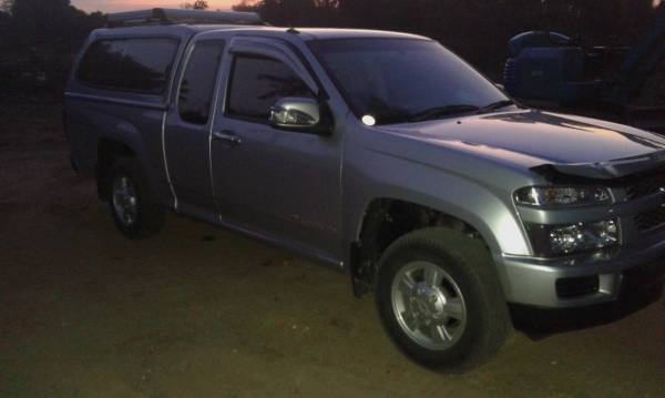 ฝากขายรถยนตร์ CHEVROLET รถไม่คอยไช่งานเลขไมล์ 80000โล