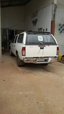 นิสสัน ฟอร์นเทียร์ 4 ประตู ปี 2,xxx