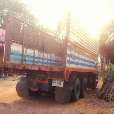 ขายด่วน Isuzu Deca 270 ปี 45  คอกเกษตรเนียมสภาพสวยพร้อมใช้งาน