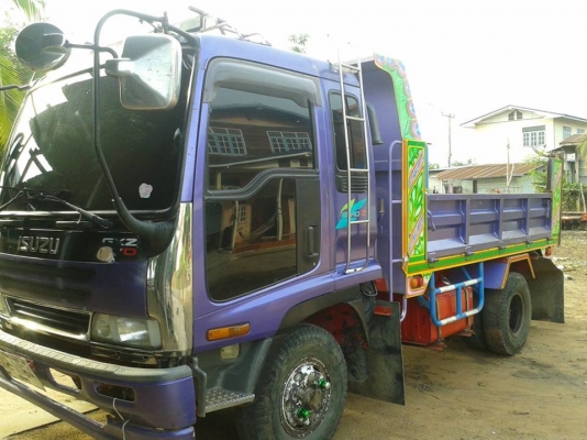 หกล้อดั้ม เดก้า 195 แรง พร้อมใช้ต่อจากอู่สงวนศักดิ์ หกล้อดั้ม เดก้า 195 แรง พร้อมใช้ต่อจากอู่สงวนศักดิ์