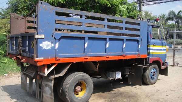 ็HINO KM500 ดั๊ม5คิว เครื่องดี ยางดี คัสฃีสวย ยาง825/16 คานหน้า-เฟืองท้ายเอฟ พวงมาลัยเพาเวอร์ รถพร้อมใช้ ราคาถูก ็HINO KM500 ดั๊ม5คิว เครื่องดี ยางดี คัสฃีสวย ยาง825/16 คานหน้า-เฟืองท้ายเอฟ พวงมาลัยเพาเวอร์ รถพร้อมใช้ ราคาถูก