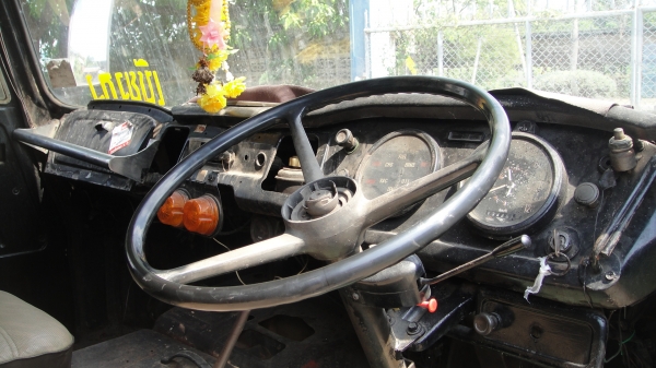 ็HINO KM500 ดั๊ม5คิว เครื่องดี ยางดี คัสฃีสวย ยาง825/16 คานหน้า-เฟืองท้ายเอฟ พวงมาลัยเพาเวอร์ รถพร้อมใช้ ราคาถูก ็HINO KM500 ดั๊ม5คิว เครื่องดี ยางดี คัสฃีสวย ยาง825/16 คานหน้า-เฟืองท้ายเอฟ พวงมาลัยเพาเวอร์ รถพร้อมใช้ ราคาถูก