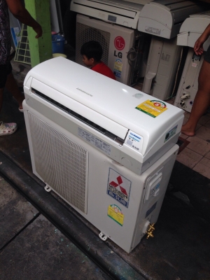 **** ขายแอร์ Mitsubishi Plasma 12500 BTU สภาพสวย ****