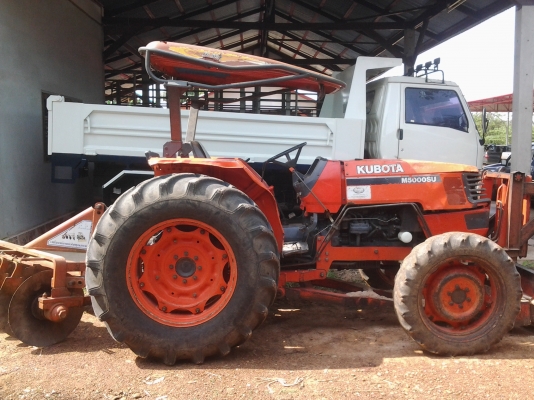 KUBOTA M5000 ใบดัน หาง6 รถเดิม สีเดิม สวยพร้อมใช้ เล่มพร้อมโอน KUBOTA M5000 ใบดัน หาง6 รถเดิม สีเดิม สวยพร้อมใช้ เล่มพร้อมโอน