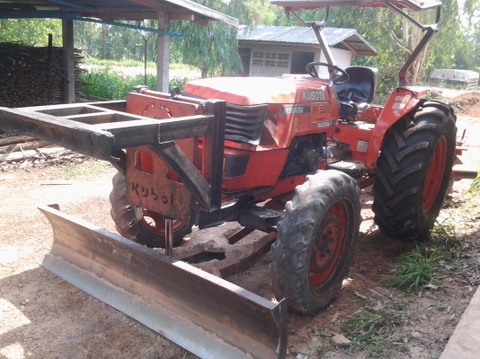 KUBOTA M5000 ใบดัน หาง6 รถเดิม สีเดิม สวยพร้อมใช้ เล่มพร้อมโอน KUBOTA M5000 ใบดัน หาง6 รถเดิม สีเดิม สวยพร้อมใช้ เล่มพร้อมโอน