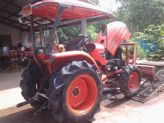 KUBOTA L3608 ใบดัน หาง5 ชั่งโมง1700 รถสวยพอใช้