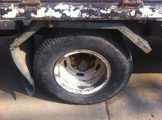 HINO FB112-WO4D-117 แรงม้า กระบะยาว 4.50 ม. กว้าง 2.20 ม. เครื่องดีคัสซีสวย ยางเต็ม HINO FB112-WO4D-117 แรงม้า กระบะยาว 4.50 ม. กว้าง 2.20 ม. เครื่องดีคัสซีสวย ยางเต็ม