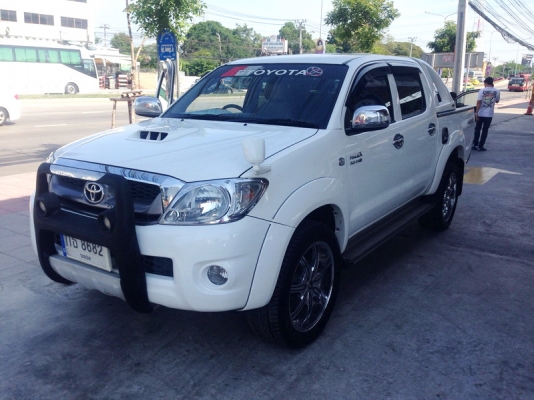 TOYOTA VIGO 4 ประตู PRERUNNER ตัว TOP รถสวย ARIBAG คู่ เบรค ABS ล้อ MAX เบาะหนัง เครื่องวิ่งดี ช่วงล่างแน่น จัดไฟแนนได้ ฟรีดาวน์