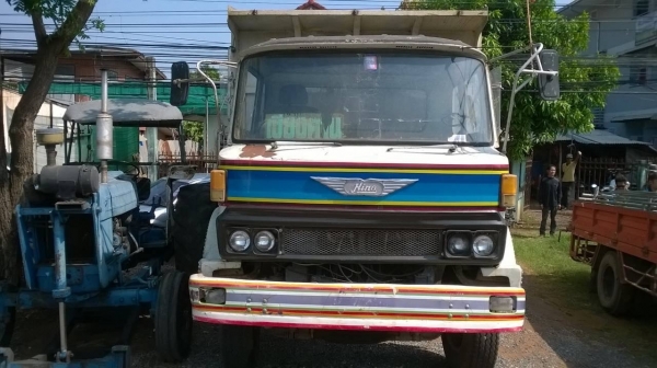 ขาย 10 ล้อดั้ม เพลาเดียว HINO KT920 กระบะดั้มยาว 6 เมตร เครื่อง EH700 168 แรงม้า ปั้มลม คัสซีสวย ช่วงล่างใหญ่ลูกหมากร้อย เบรคลมดัน พาวเวอร์ ทะเบียนพร้อมโอนครับ