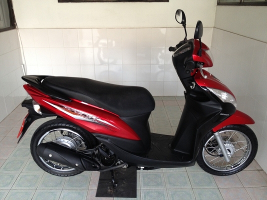 Spacy-i รถบ้าน ใช้น้อย วิ่ง7000 ปี56 (ของแถม 4 รายการ)