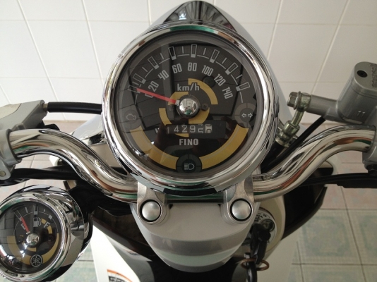 Fino Fi รถบ้าน ใช้น้อย ปลายปี56 (ของแถม 4 รายการ)