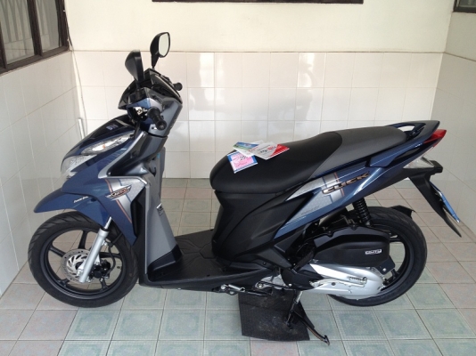 Click125i โฉมล่าสุด ลายใหม่ ตัวTOP ล้อแม็ก วิ่ง5000 รถ6เดือน (ของแถม 4 รายการ)